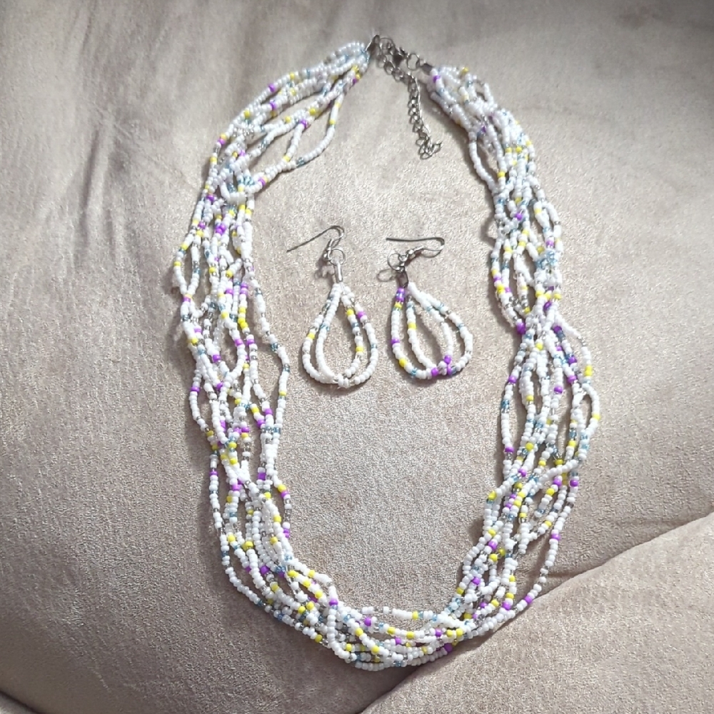 Elegant Multicolor Beaded Necklace and Earring Set